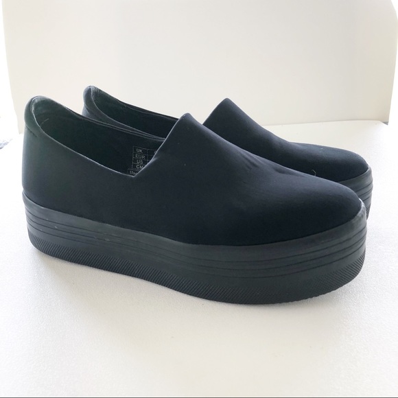 jc play platform sneakers